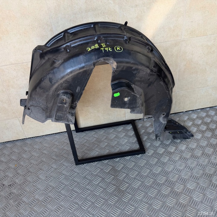 Pare soleil Arrière Droit PEUGEOT 208 II LIFT 2024 ROK 9827214980
