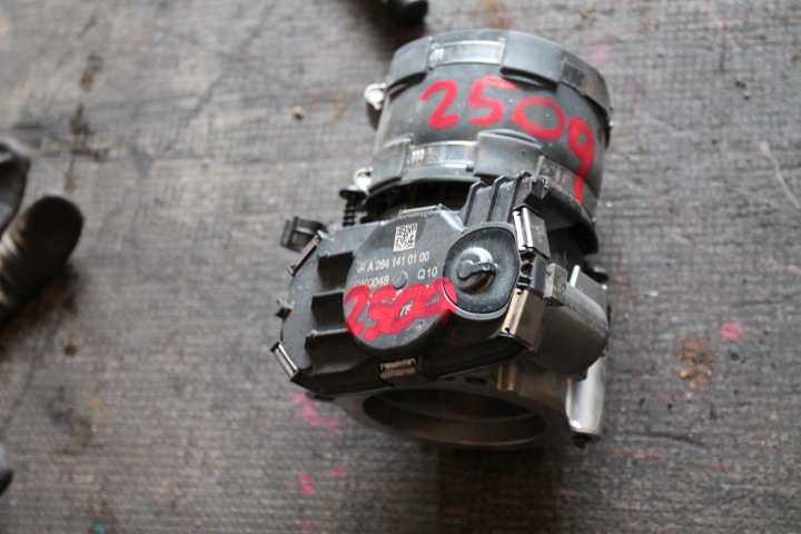 2509. throttle flap MERCEDES AMG A2641410100