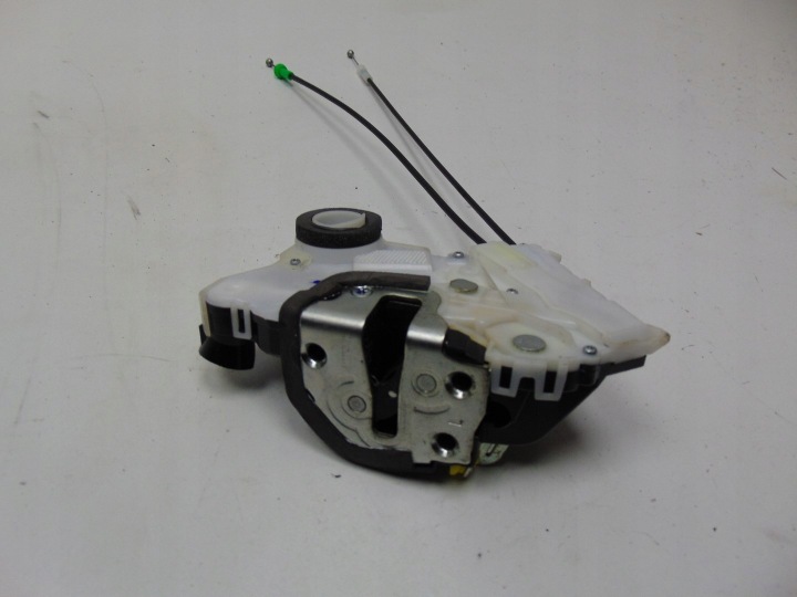Toyota yaris ii zámek vlevo vpředu 6 pin 6