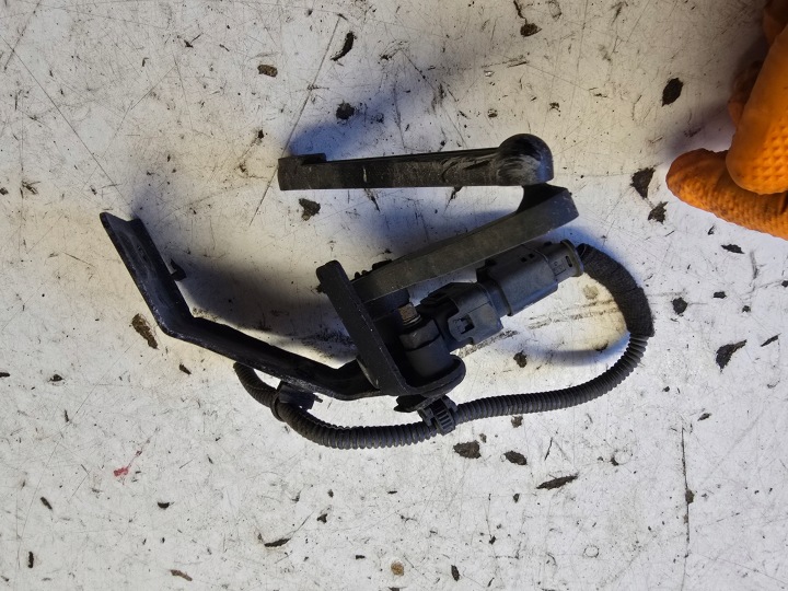 OPEL CROSSLAND X hinten Sensor POZIOMOWANIA lichte POZIOMICA 9822827380