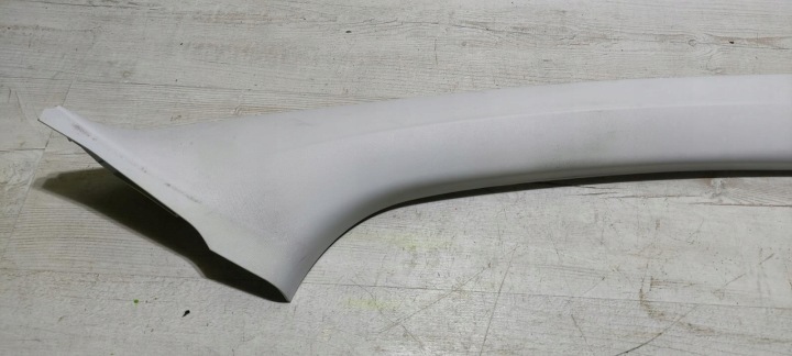 kryt slupka A pravá Peugeot 2008 14r