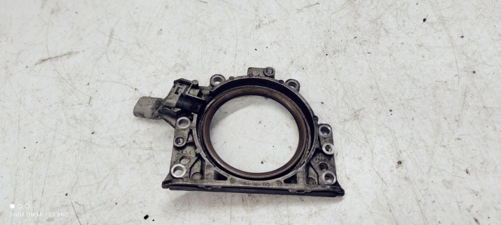 SCATOLA USZCZELNIACZ ALBERO MOTORE AUDI 2.0 03L103173
