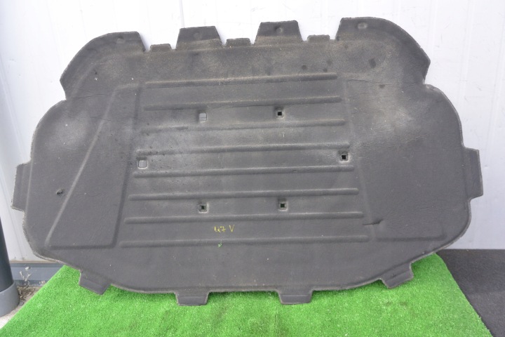 Insonorisation du capot AUDI Q7 4L