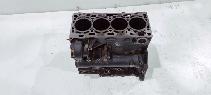 BLOK Motore AUDI A4 B9 A5 DEU 2.0 TDI 03N023A