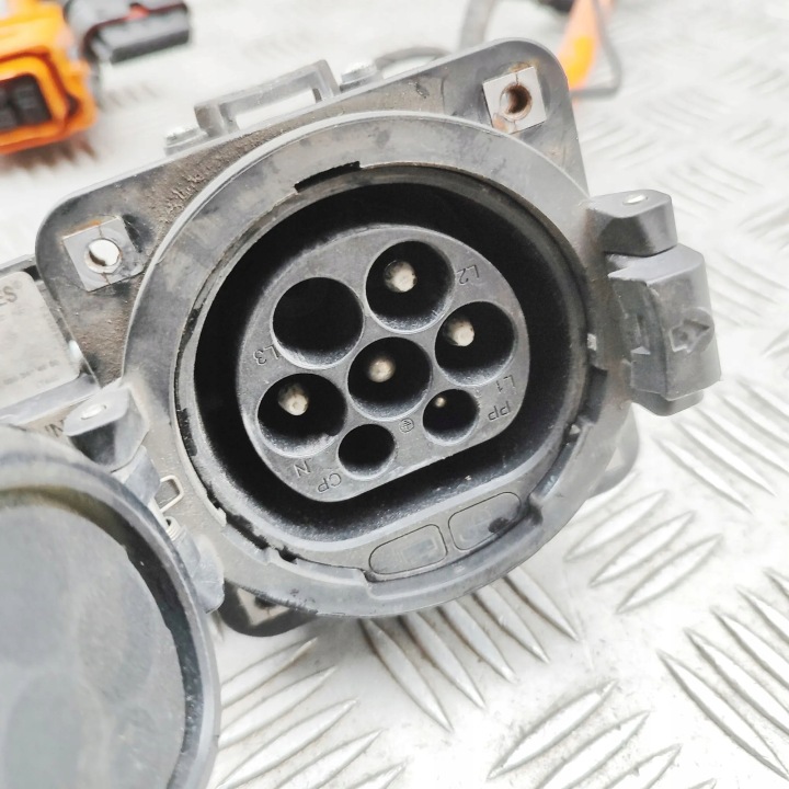 MERCEDES-BENZ E (W213) A2135407301 35824264 2.0L 7
