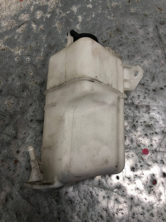 water tank HYUNDAI I30 LIFT 25429-2L000
