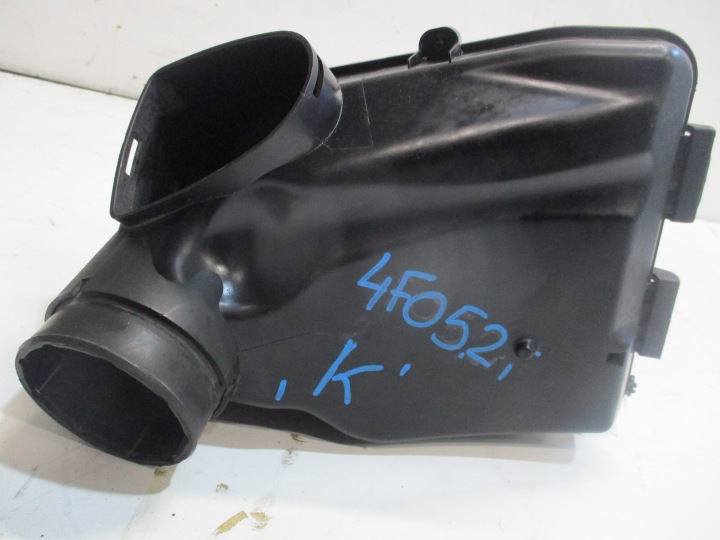 cover of a filter, air AUDI A6 4F0 07L133835K