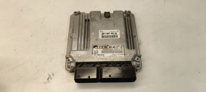 bedienteil computer des motors AUDI 2.7 TDI 8K1907401B
