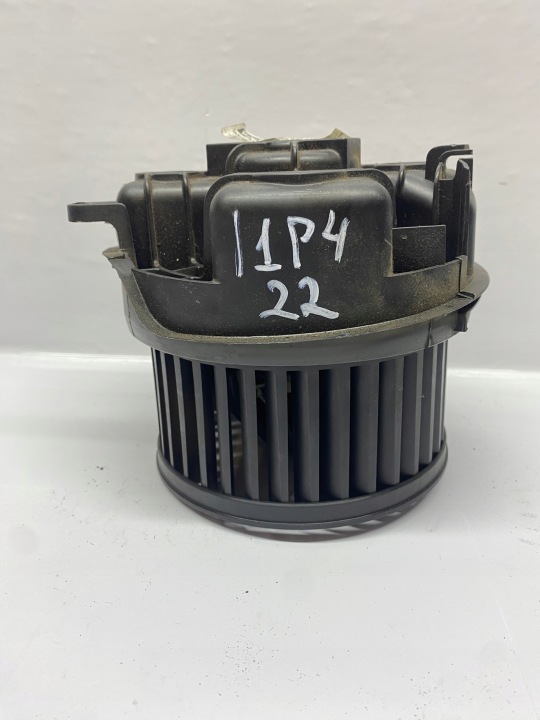 Citroen OE F665876T fan of heating