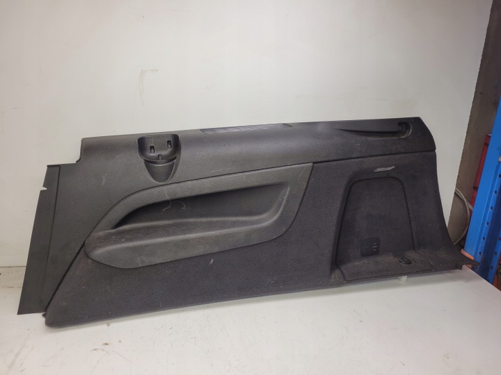 boot upholstery right AUDI Q7 4L 4L0863880AA