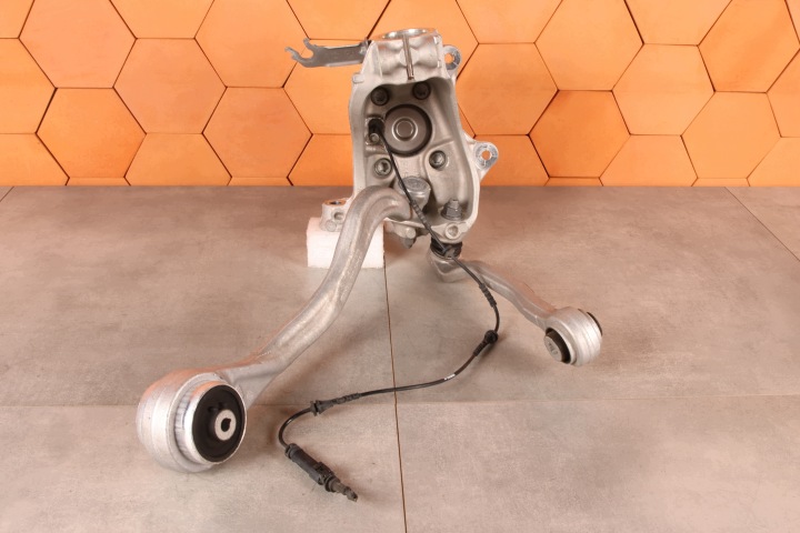 BMW Z4 G29 TOYOTA SUPRA V LCI mozzo fusello braccetto perno mozzo destra anteriore 6878614