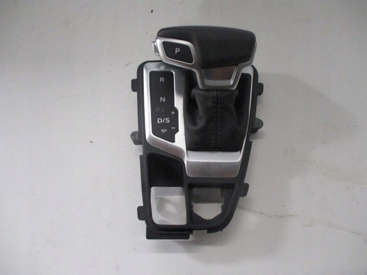 gear lever AUDI Q5 80A
