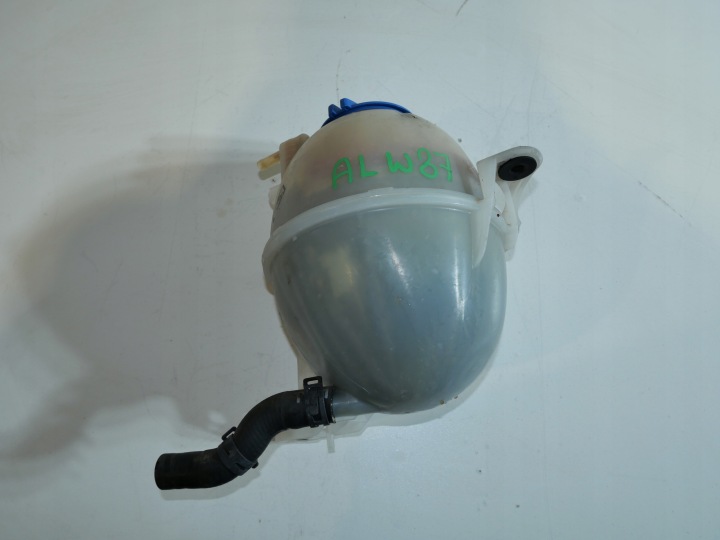 water tank of water VW AMAROK 2H0121407D