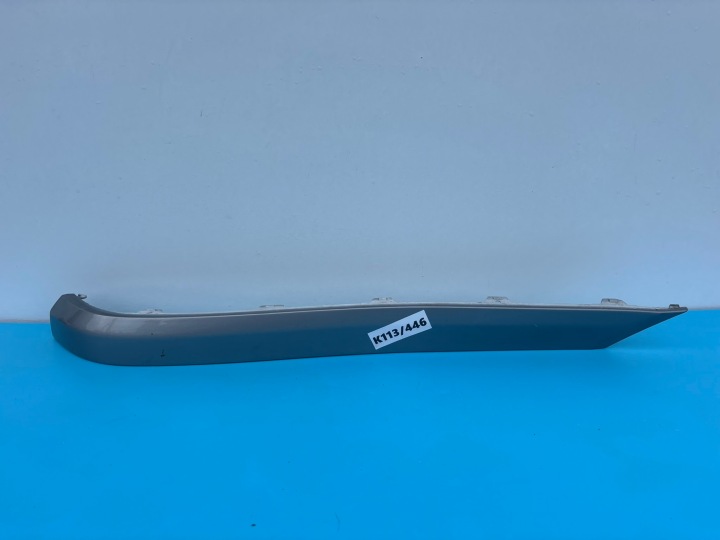 MERCEDES C-KLASA W203 pravá lišta nárazníku záď A2038852621 K113/446