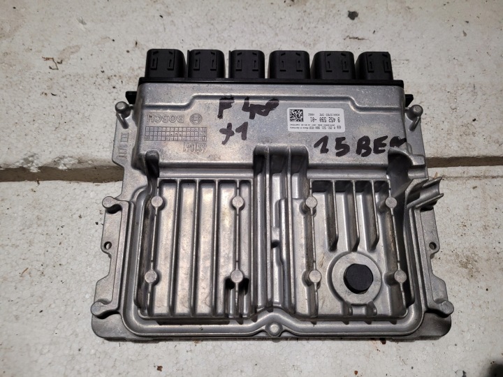 Computer DES MOTORS BMW X1 F48 1.5 TURBO Benzin