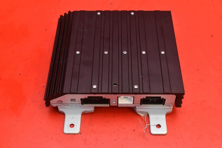 amplifier AUDIO 8701A565 MITSUBISHI OUTLANDER 3 III 12-14