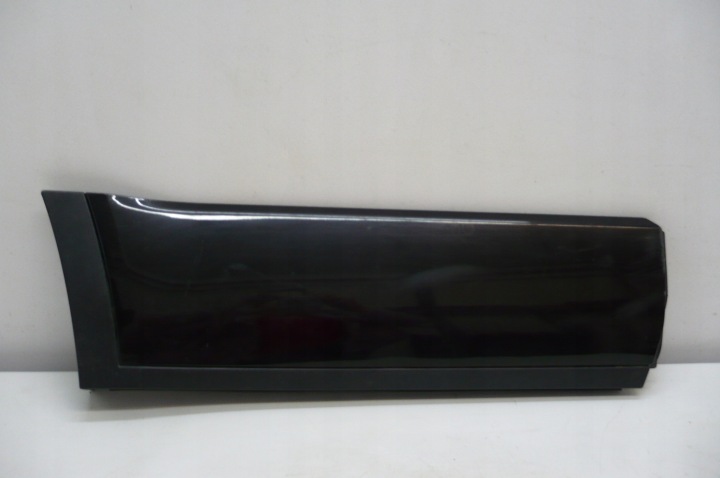 RANGE ROVER EVOQUE and LIFT 14-19R moulding door right rear part