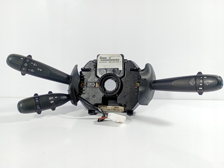 Alfa Romeo GT 03-10 Interrupteur commande phares feux ZESPOLONY Volant OE 01560405770