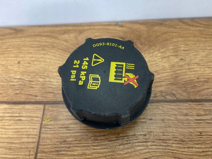 DECKEL Ausdehnungsbehälter Ford Escape IV Kuga MK3 2020+