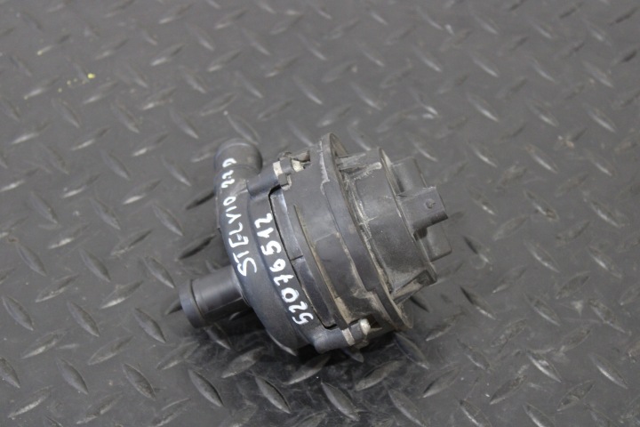 Pompa circolazione d’acqua ALFA ROMEO STELVIO 52076512