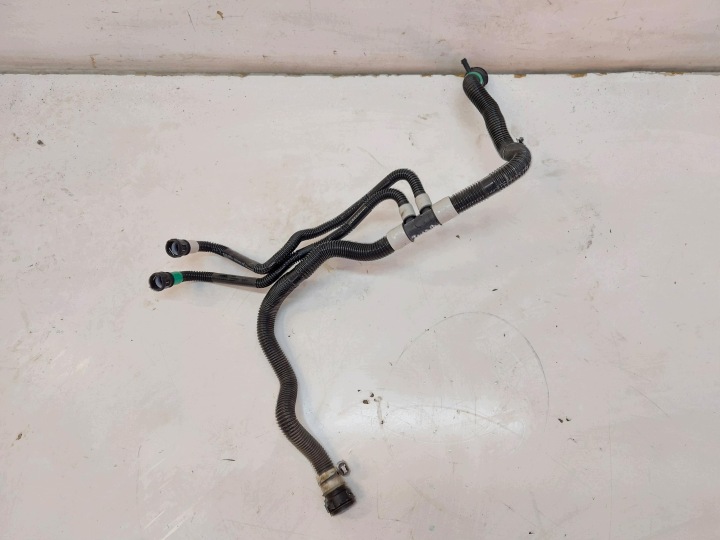 TESLA MODEL 3 2022r tubazione tubo d’acqua 1521494-00-A