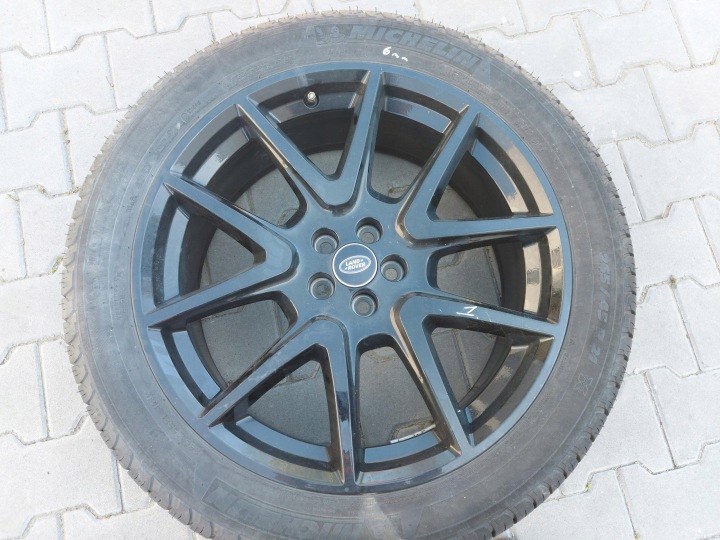 Range Rover VELAR L560 2021r wheel disc aluminium michelin 245/45/21