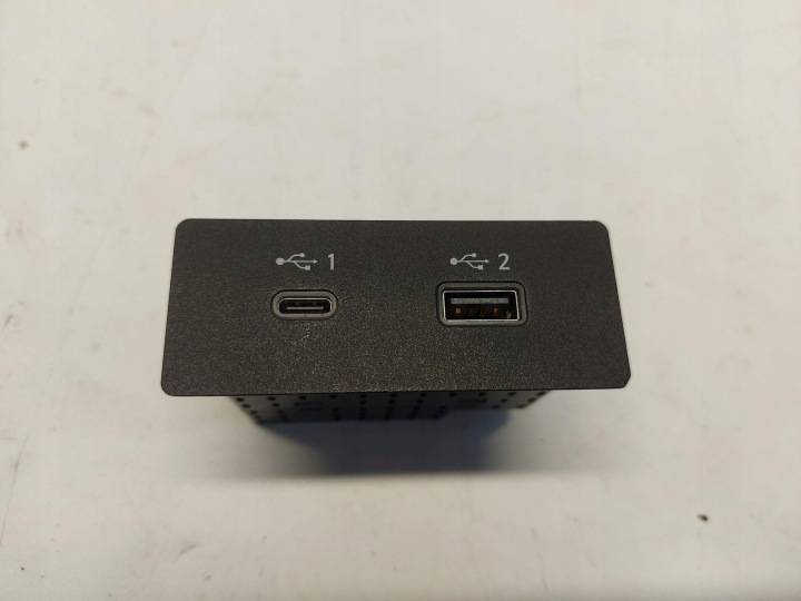 Nissan X-TRAIL T33 IV 2023r adapter USB 284H36RA2A