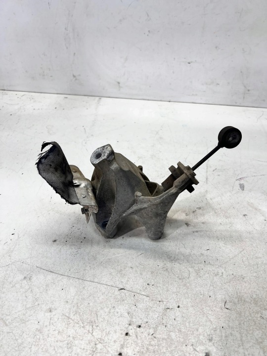 engine mount left AUDI Q7 4M A4 B9 A5 4M0199307AF 4M0199869AL