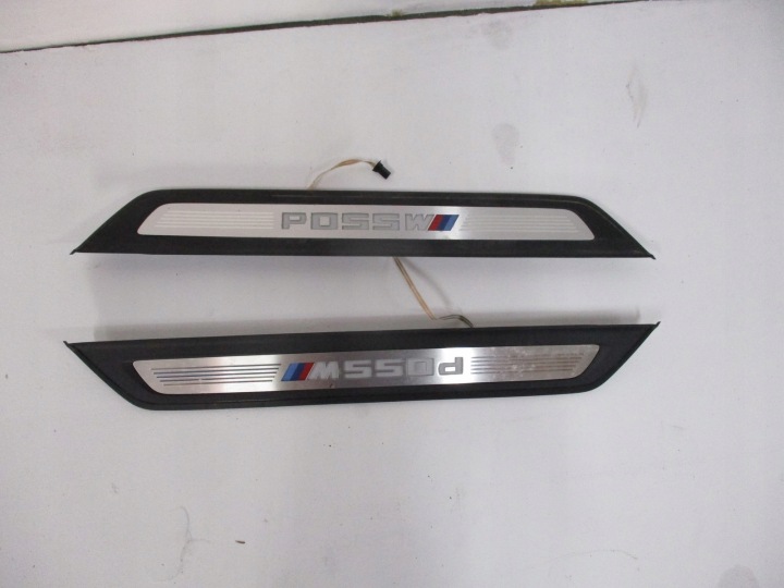 COUVERTURE MOULAGE JUPE BMW 5 G31 8064907 8064906