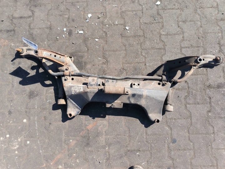 achsträger vorne 1.8 NISSAN ALMERA N16