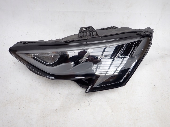 AUDI A3 8Y 20- Licht links vorne vorne FULL LED 8Y0941011