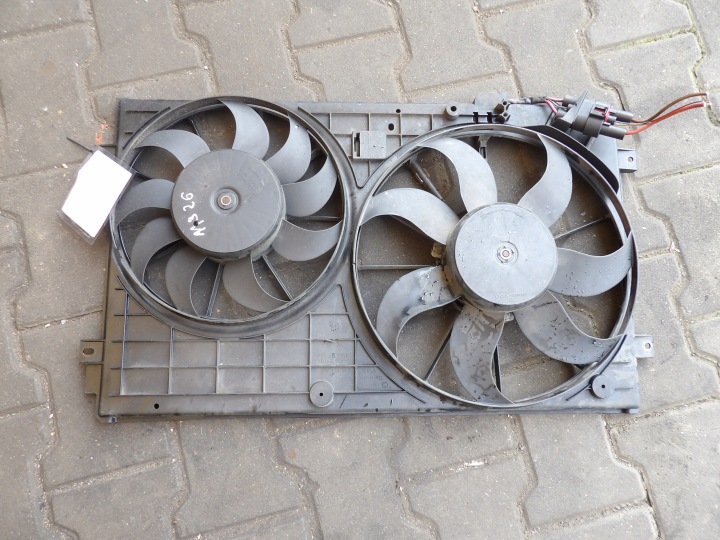VW Golf VI 1,4 TSI Kühlergebläse
