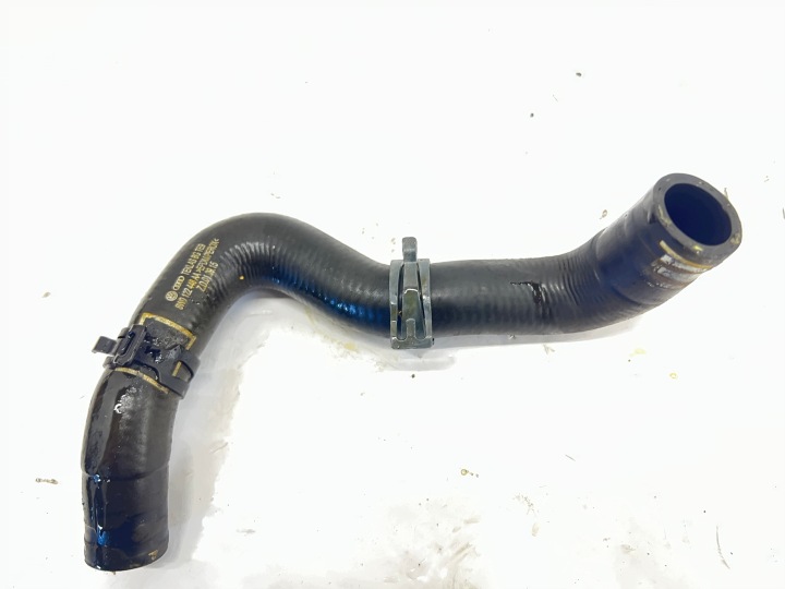Schlauch Rohr Schlauch des Wassers 8W0122448AA AUDI A4 B9 A5 II F5 8W 2.0 TFSi