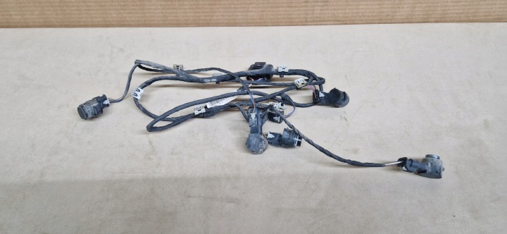 bundle of a bumper 6XPDC rear part SKODA SUPERB III KOMBI 3V9971104C