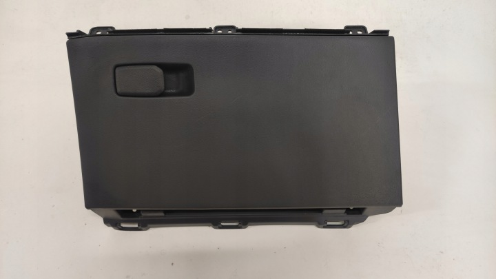 HYUNDAI IONIQ passenger compartment of the passenger consoles 16-19