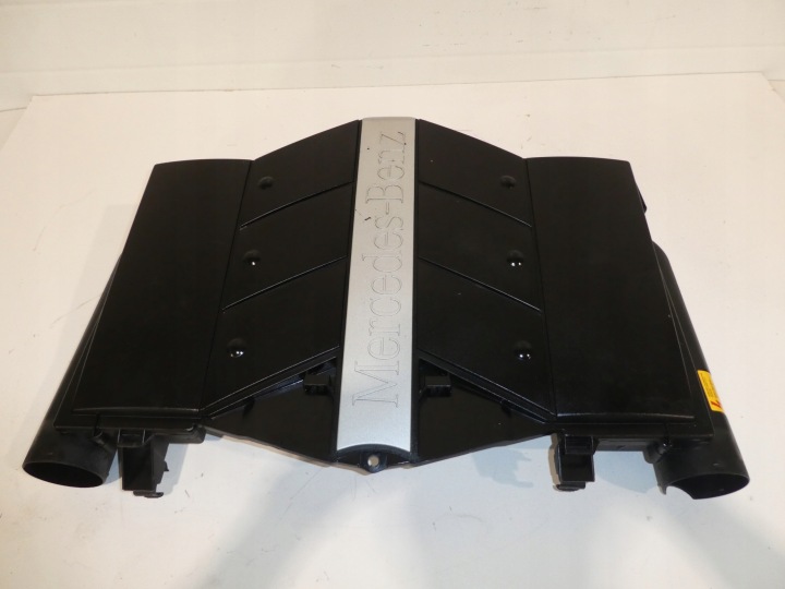 Mercedes W203 W220 W215 cover of a filter, air A1120900601