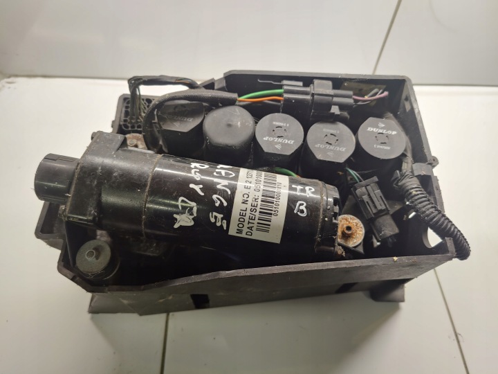 RANGE ROVER P38 compressor; pump springing E212710013