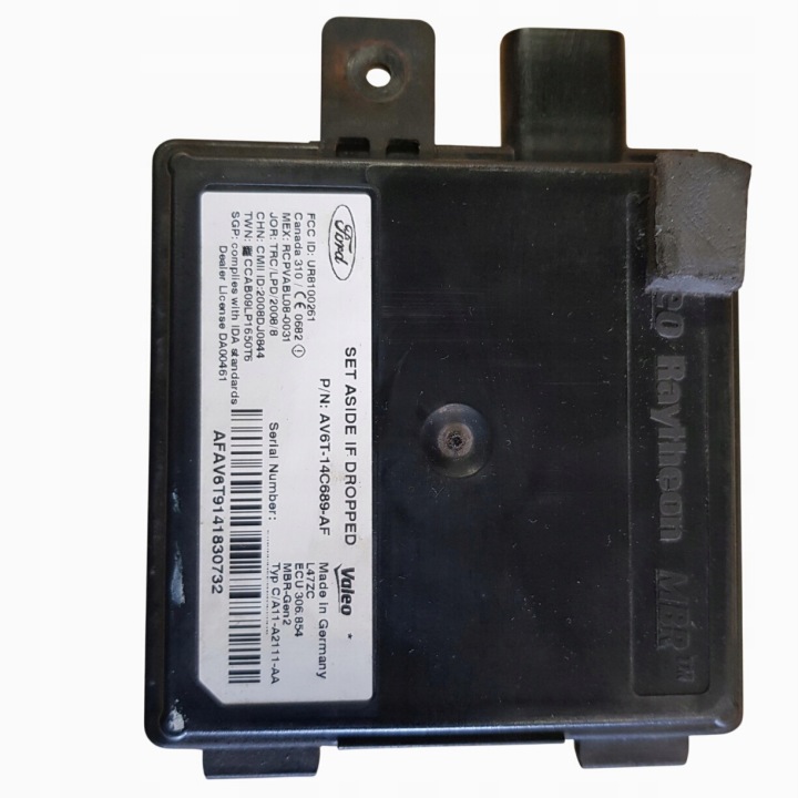 FORD FOCUS MK3 11-18R KOMBI HB upravljačka kompjuter računalo PDC BLIS AV6T14C689AF