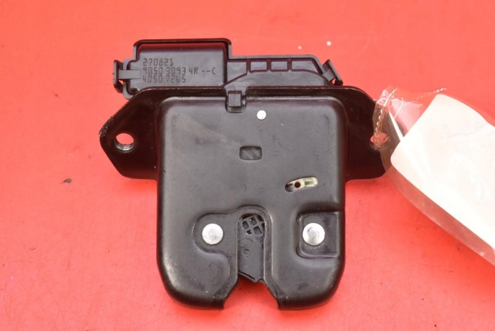de la Serrure du capot Arrière Porte coffre hayon 905030934R DACIA SANDERO STEPWAY 3 III 20-21