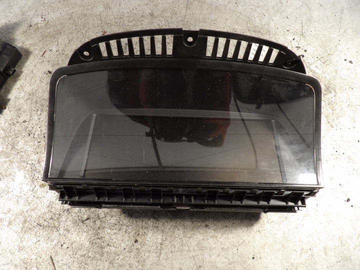 BMW E65 Écran 65.82-6931556