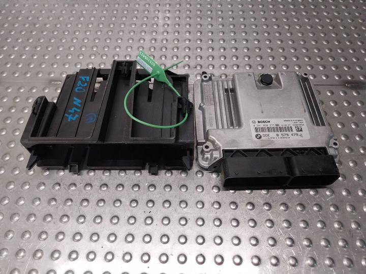 Computer Bedienteil DES MOTORS 0281030977 8579479 BMW F20 F21 F30 F31 F80 2.0D