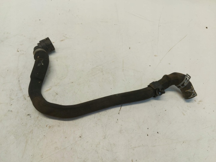 Audi Q4 40 E-TRON tubo flessibile Tubazione d’acqua cieczy oryg 1ea122291f