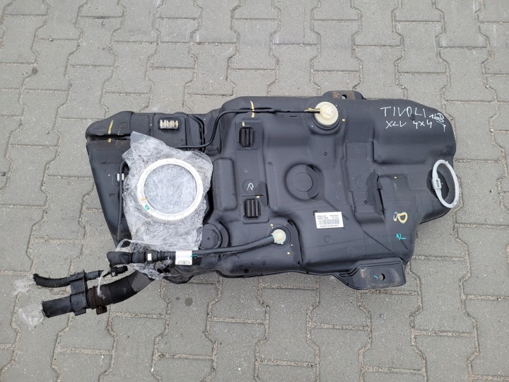 Réservoir carburant Réservoir 22111-35000 SSANGYONG TIVOLI XLV RAM 1.6 D 4X4