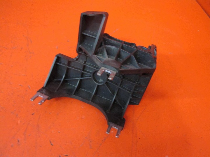 MERCEDES A-KLASA W176 W246 W117 Halter Halter POMPY ABS A2464300201