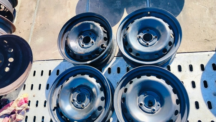 Jantes Fer Renault TWINGO II CLIO THALIA 5.5" x 14" 4x100 ET 29