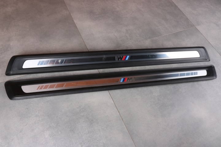 BMW 2' G42 4' G22 COUPE lišty krytky prahový m-packet KOMPLET 8077315