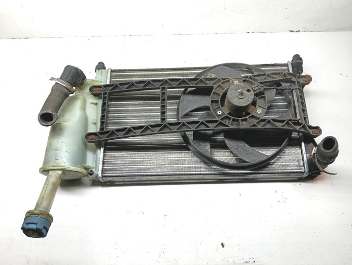 Radiatore / Raffreddatore Wentyaltora 2 Pin Fiat Panda II 1.1 03r