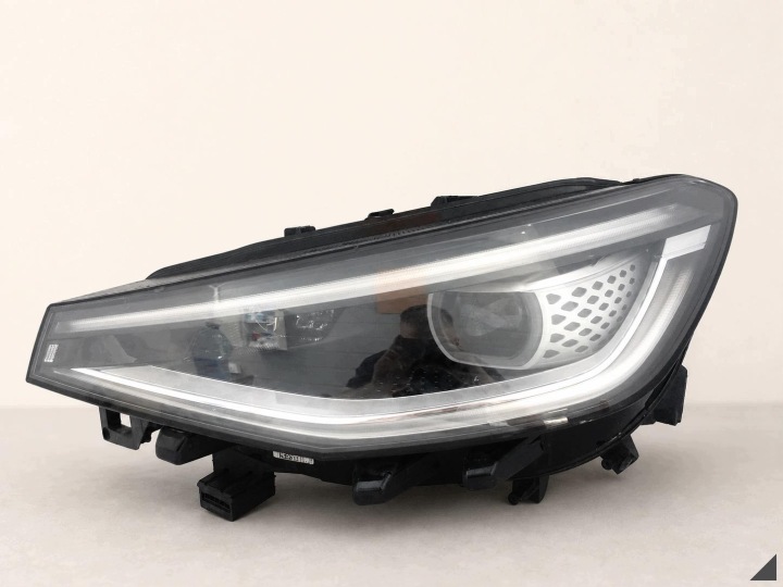 VW ID.4 ID4 ID.5 ID5 GTX 11B 20- light FULL LED IQ.LIGHT left front EUROPA