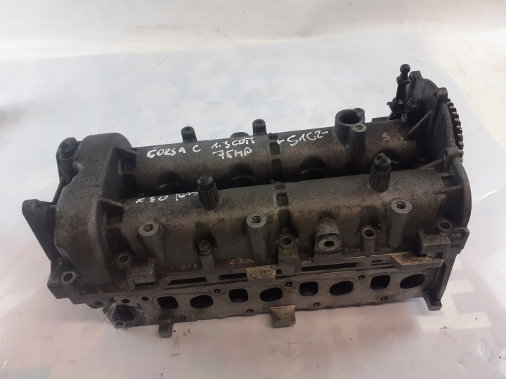 Opel Corsa C 1.3 CDti TESTATA del cilindro