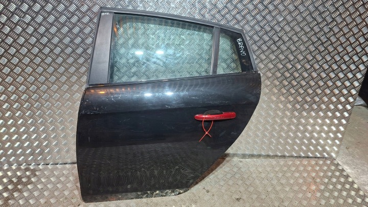 dveře levé záď FIAT BRAVO II 2007
